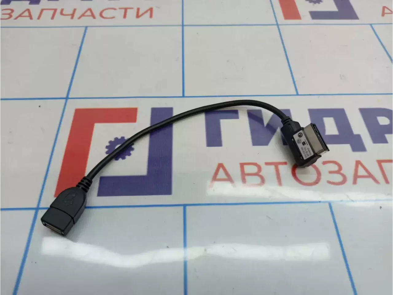 Разъем USB, AUX Volkswagen Polo Sedan (Mk5) 5N0035558